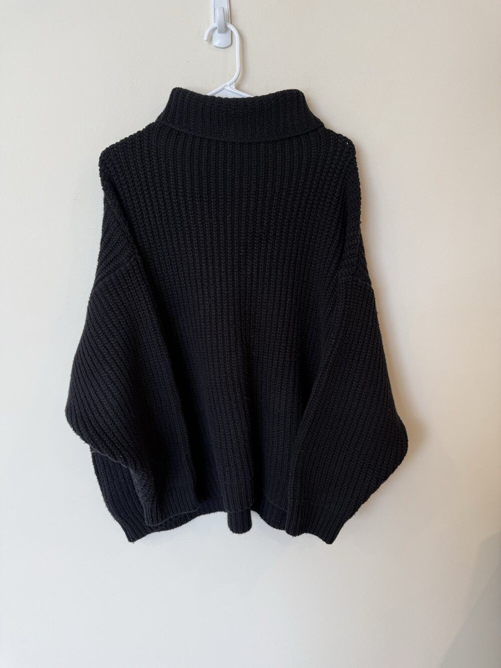 Free People Swim Too Deep Sweater Oversize Size Large Black Bohemian Fisherman